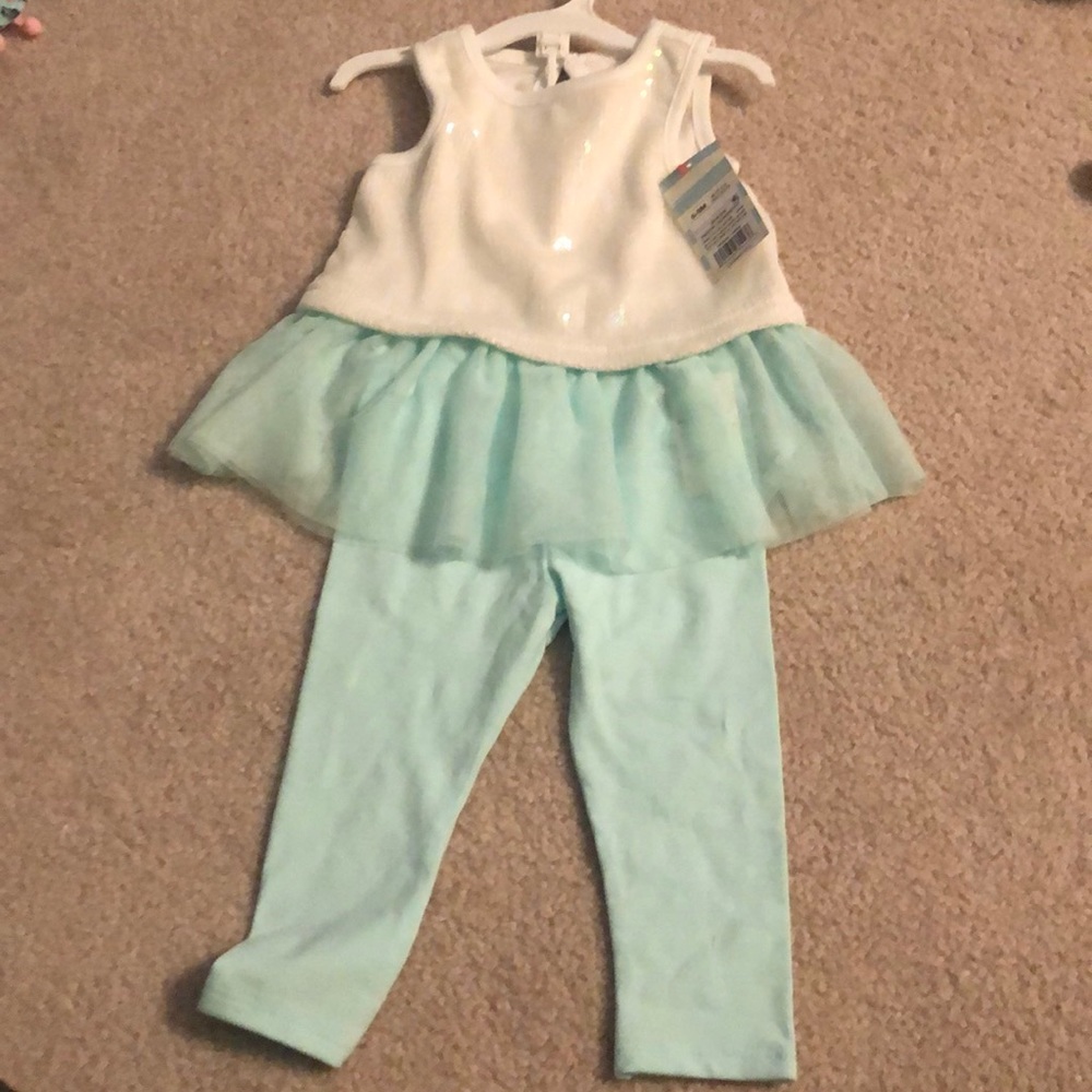 Cat and jack 6-9 month set